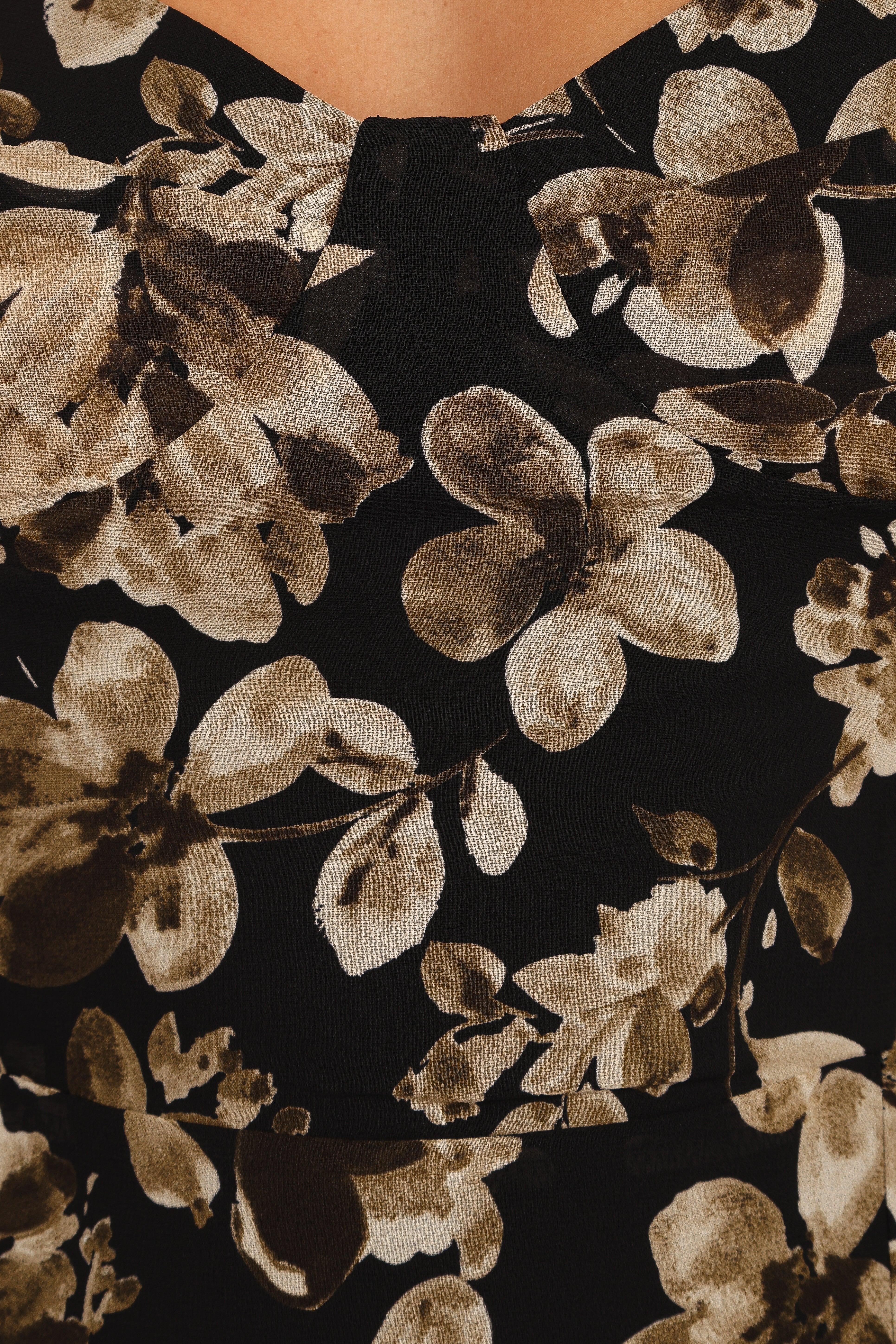 Arycia Midi Dress - Black Floral - Image 7
