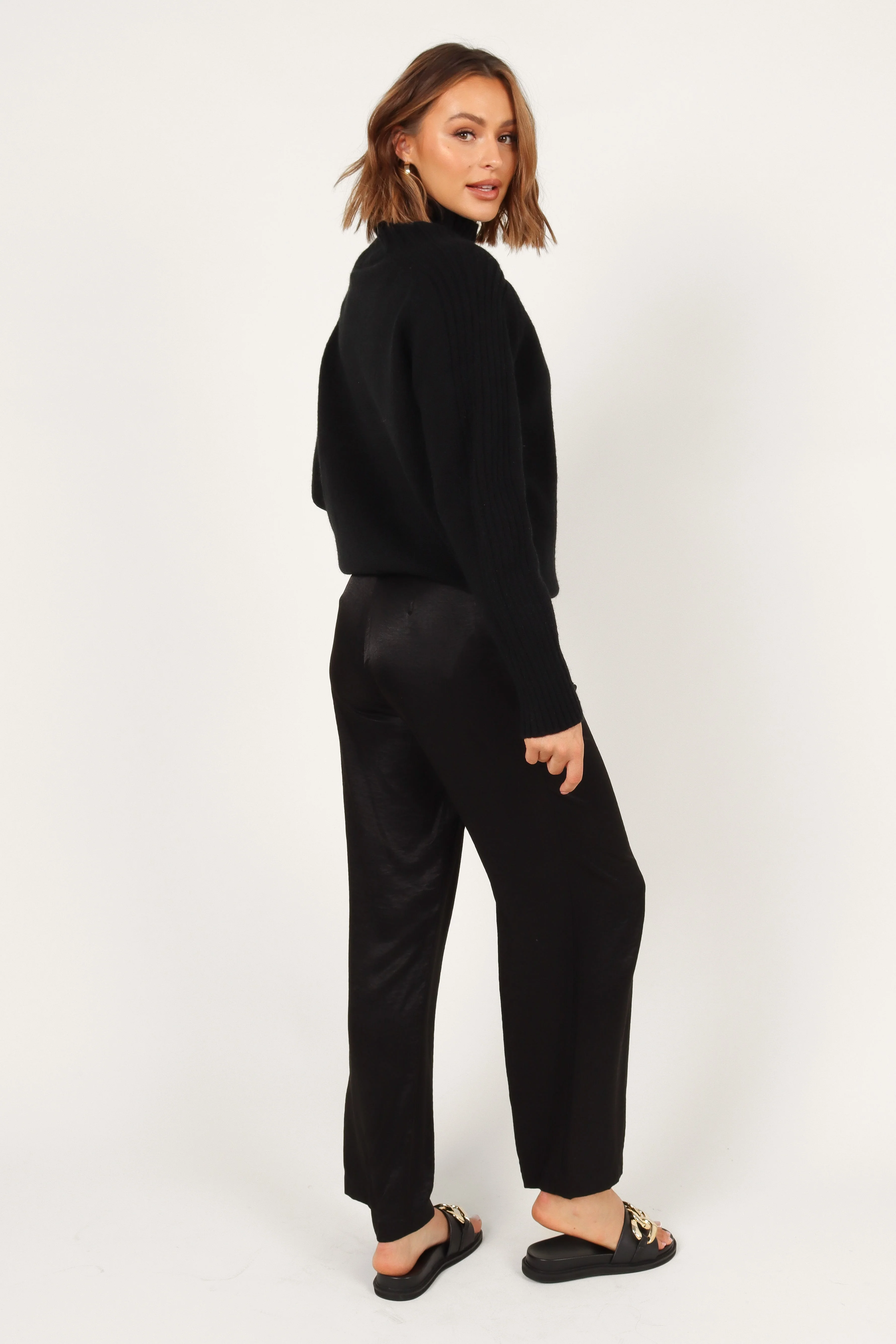 Cersi Knit Sweater - Black - Image 4