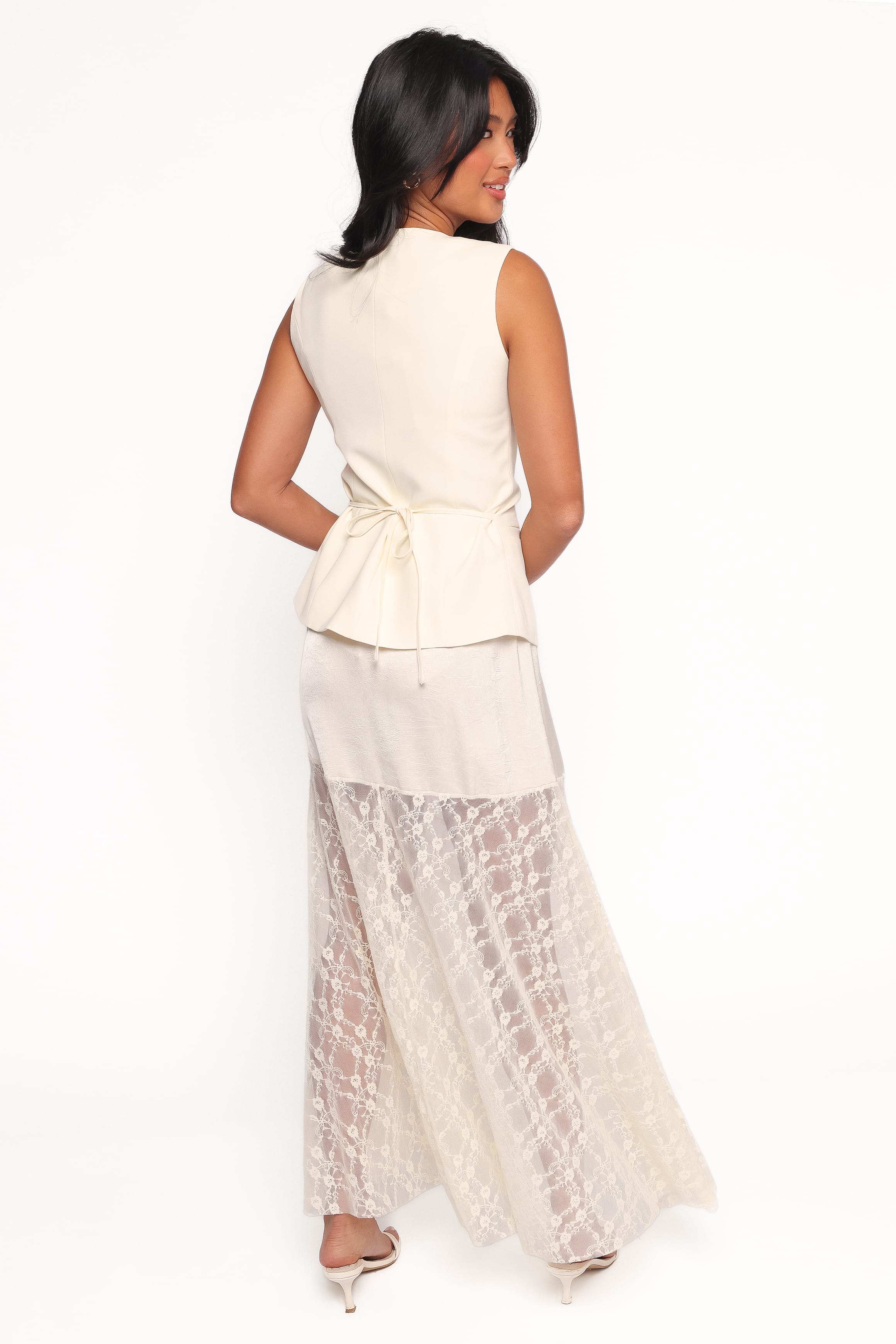 Chapel Lace Maxi Skirt - Cream - Image 3