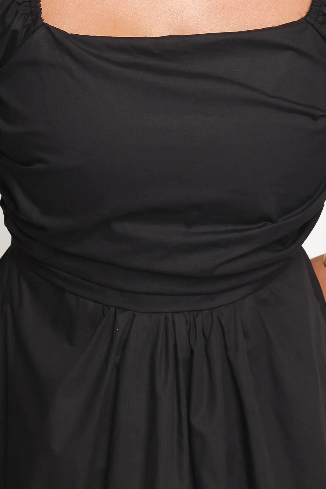 Clo Puff Sleeve Midi Dress - Black - Image 7
