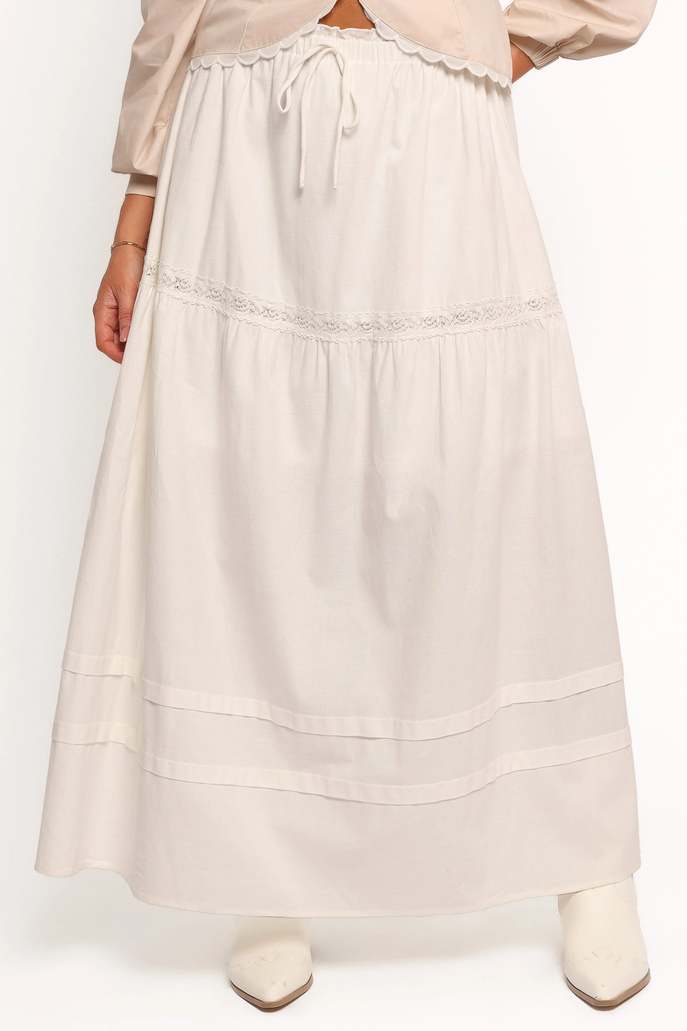 Darlia Tiered Maxi Skirt - White - Image 7