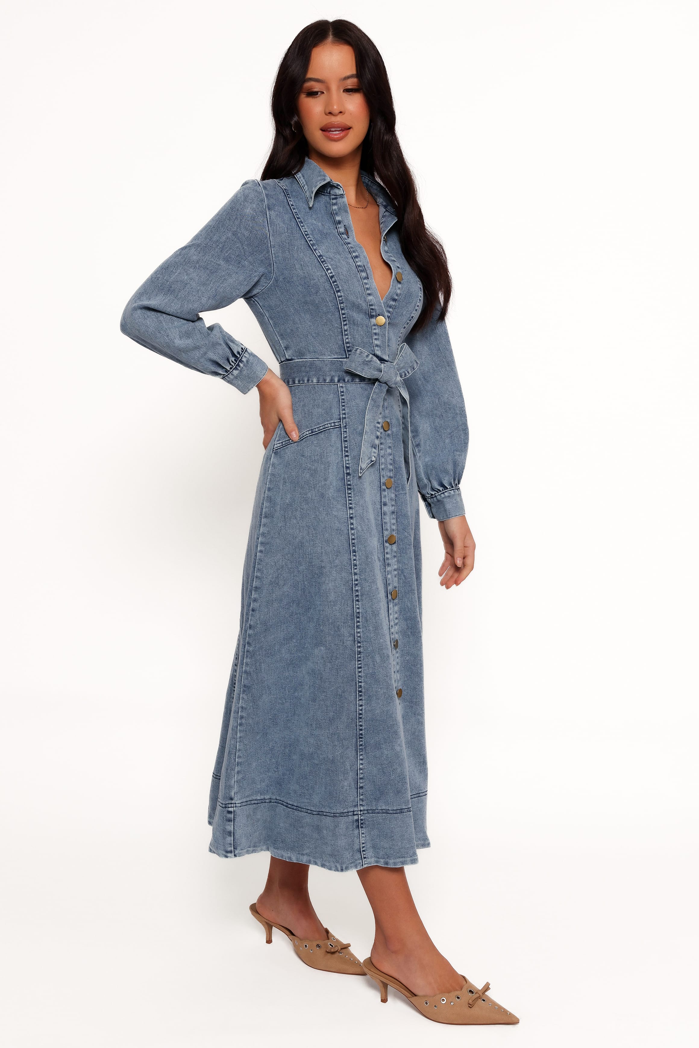 Emberly Long Sleeve Maxi Dress - Denim - Image 4