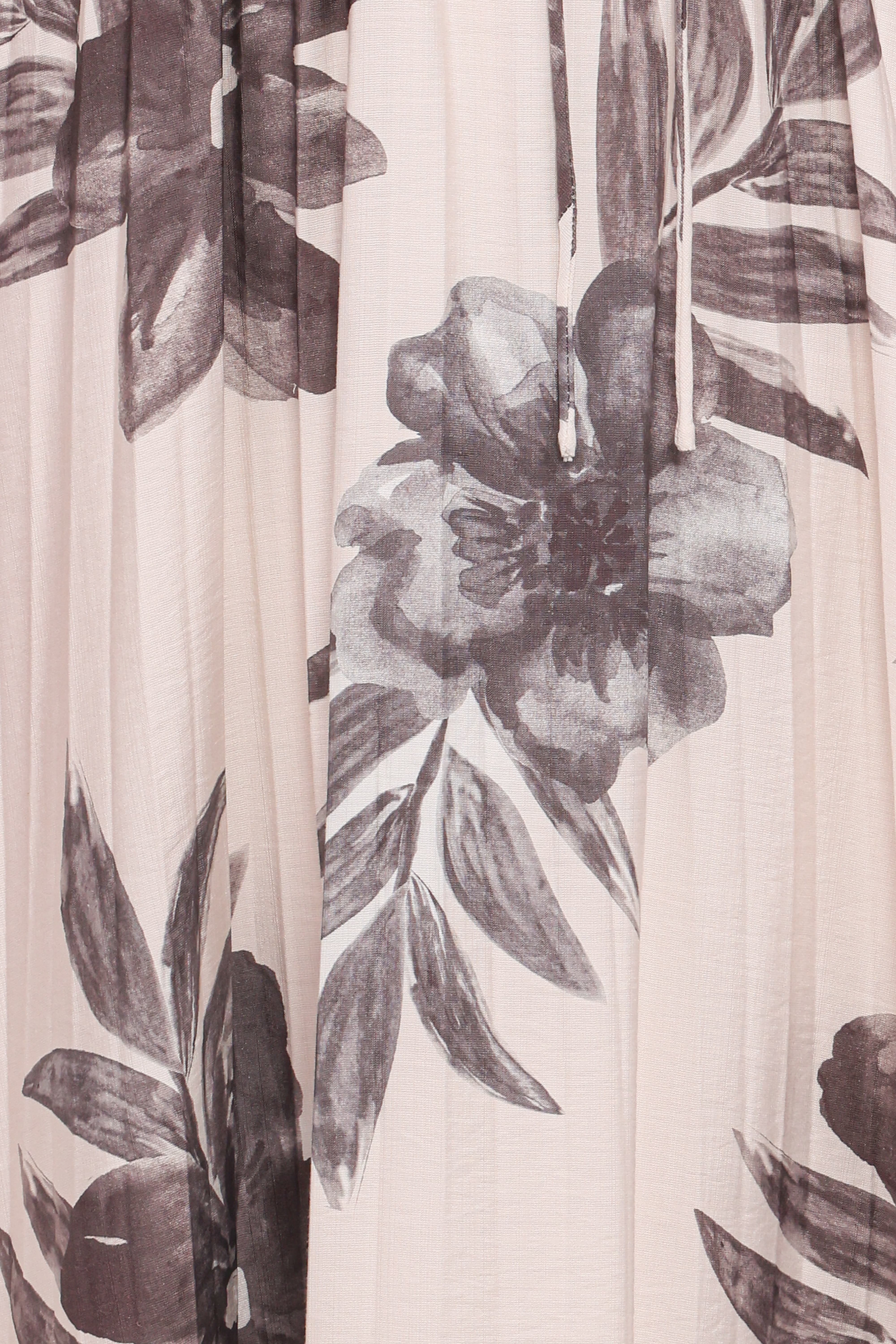 Grainne Long Sleeve Midi Dress - Black/White Floral - Image 5