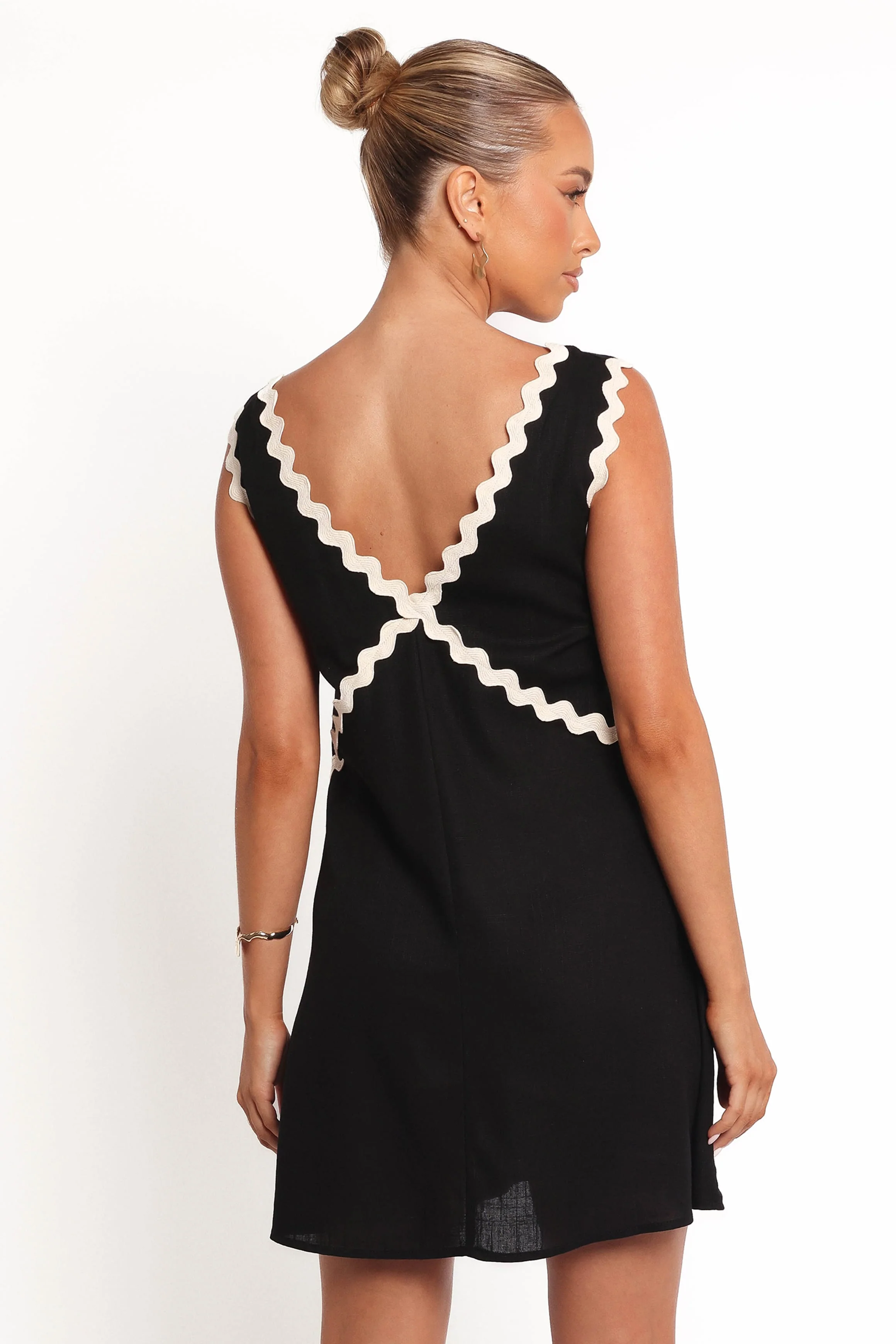Lark Mini Dress - Black - Image 4