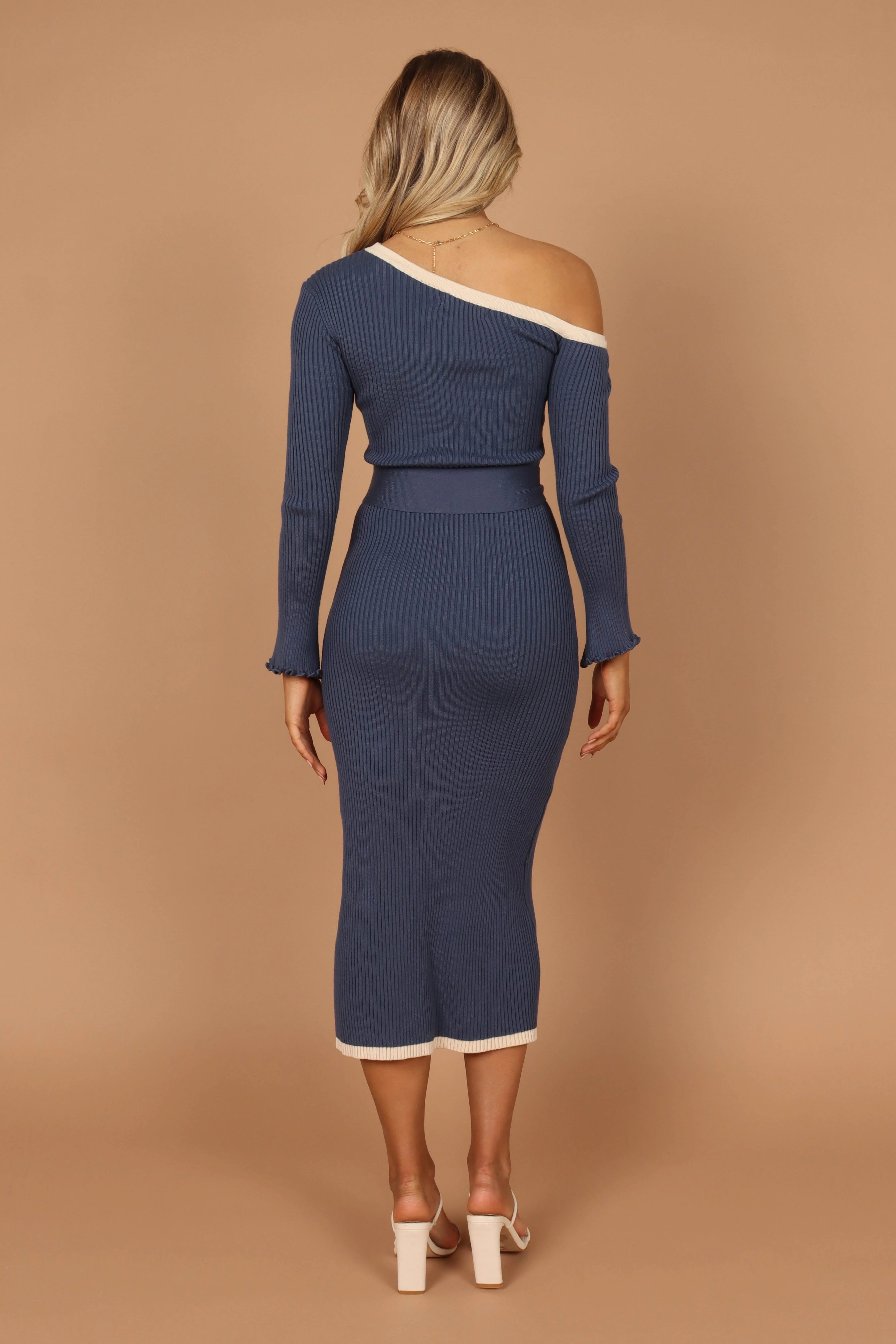 Milan Off Shoulder Midi Dress - Midnight Blue - Image 5