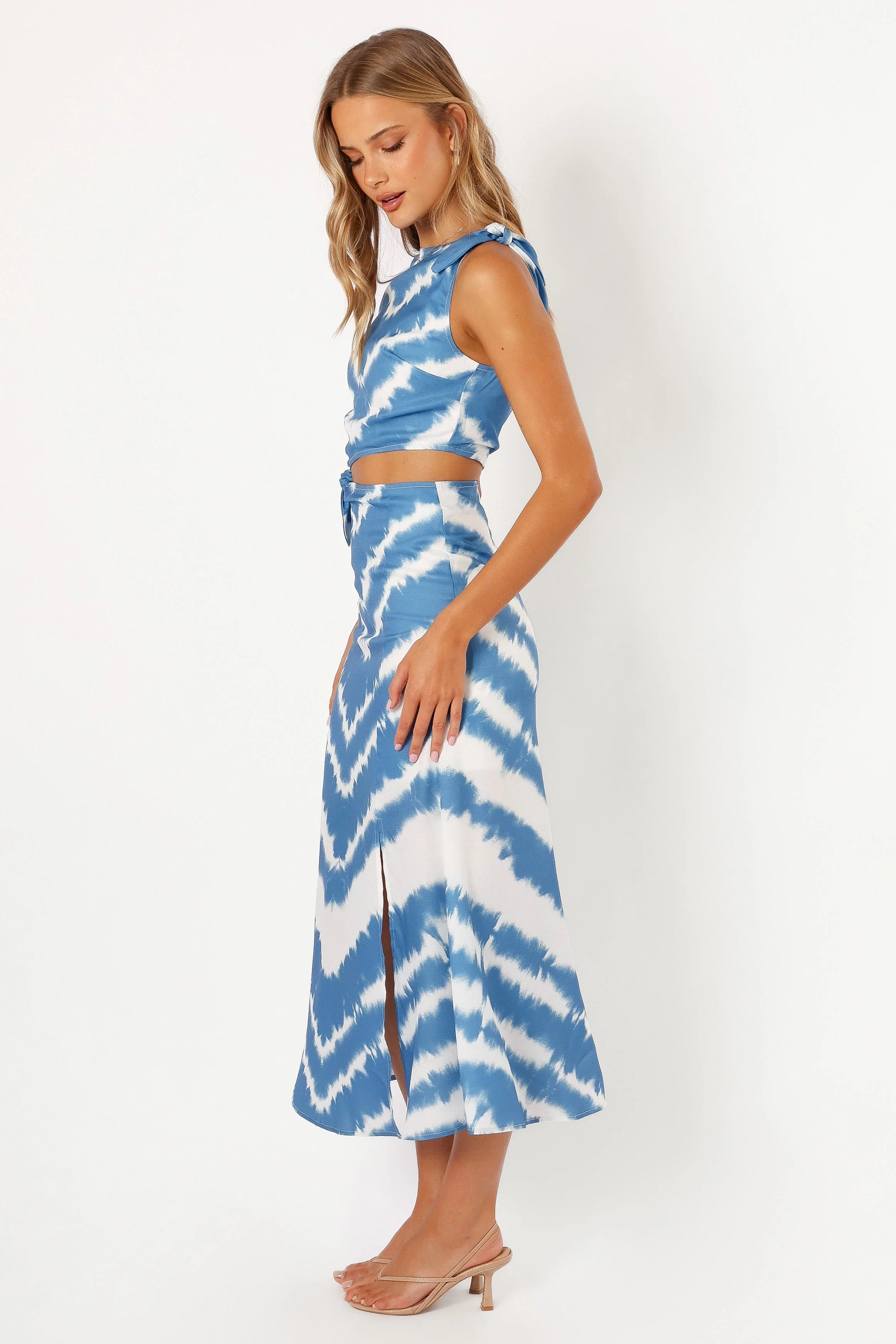 Miller Cut Out Midi Dress - Blue Tie Dye - Image 3
