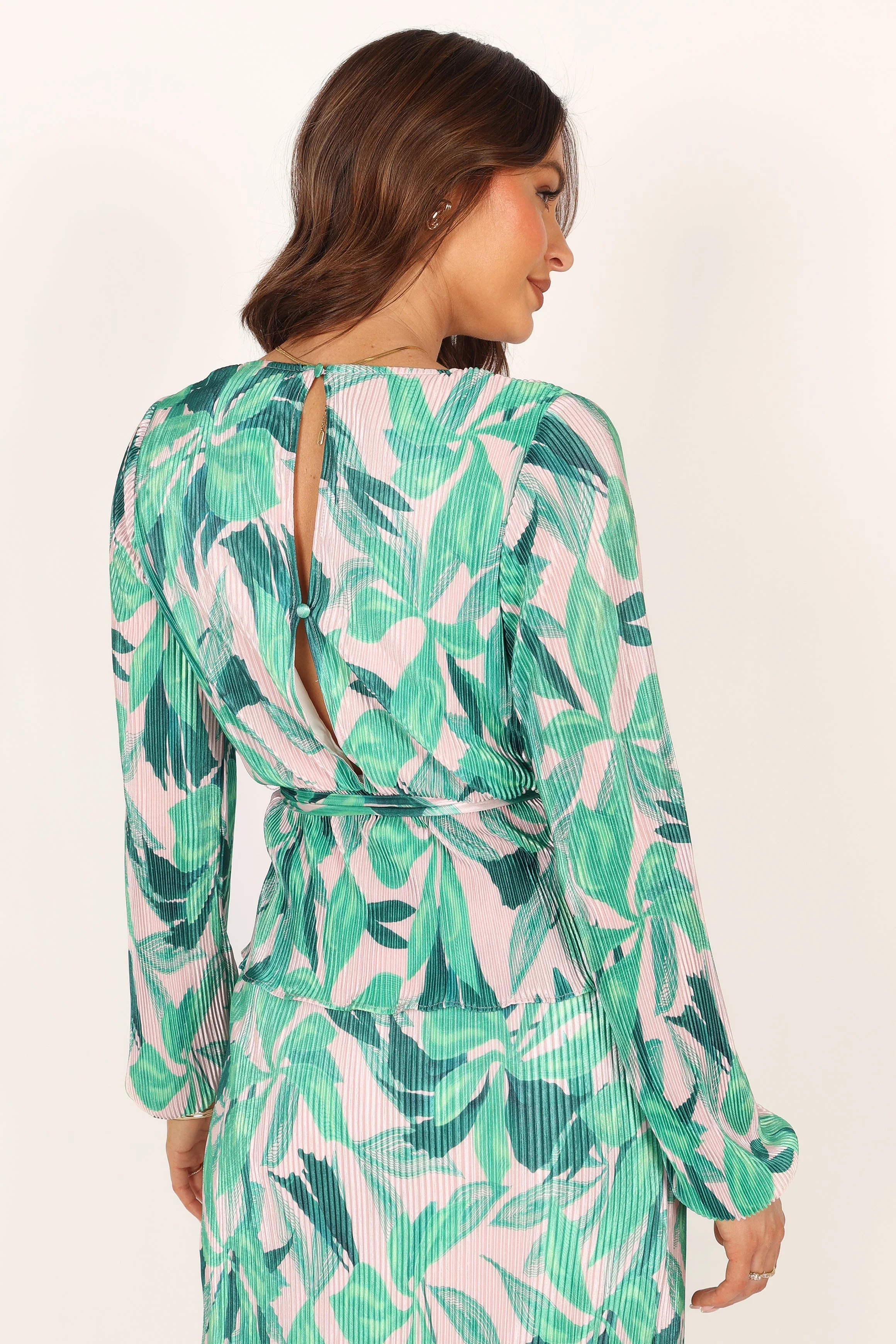 Minelli Pleat Top - Green - Image 8