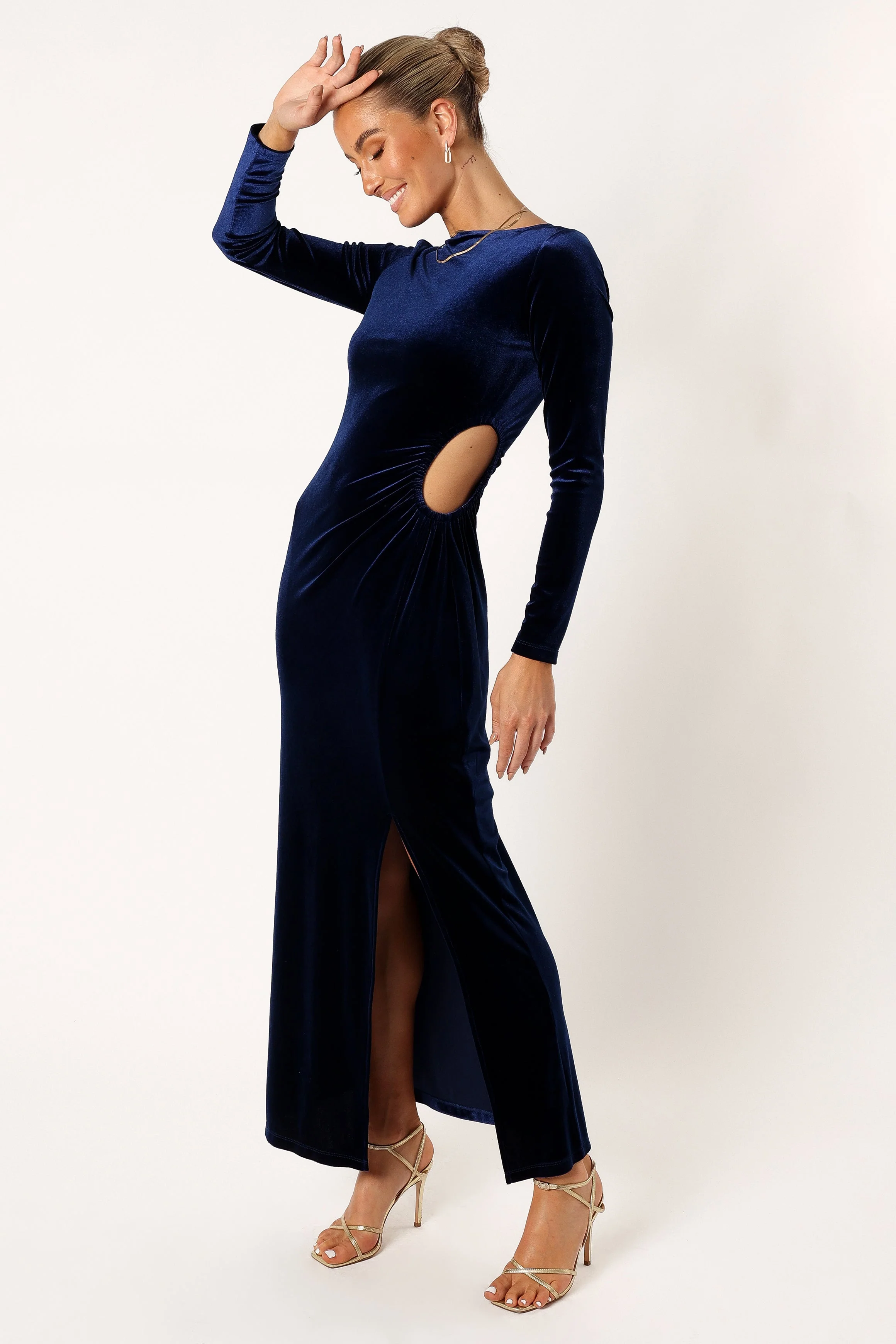 Sarine Long Sleeve Maxi Dress - Navy - Image 3