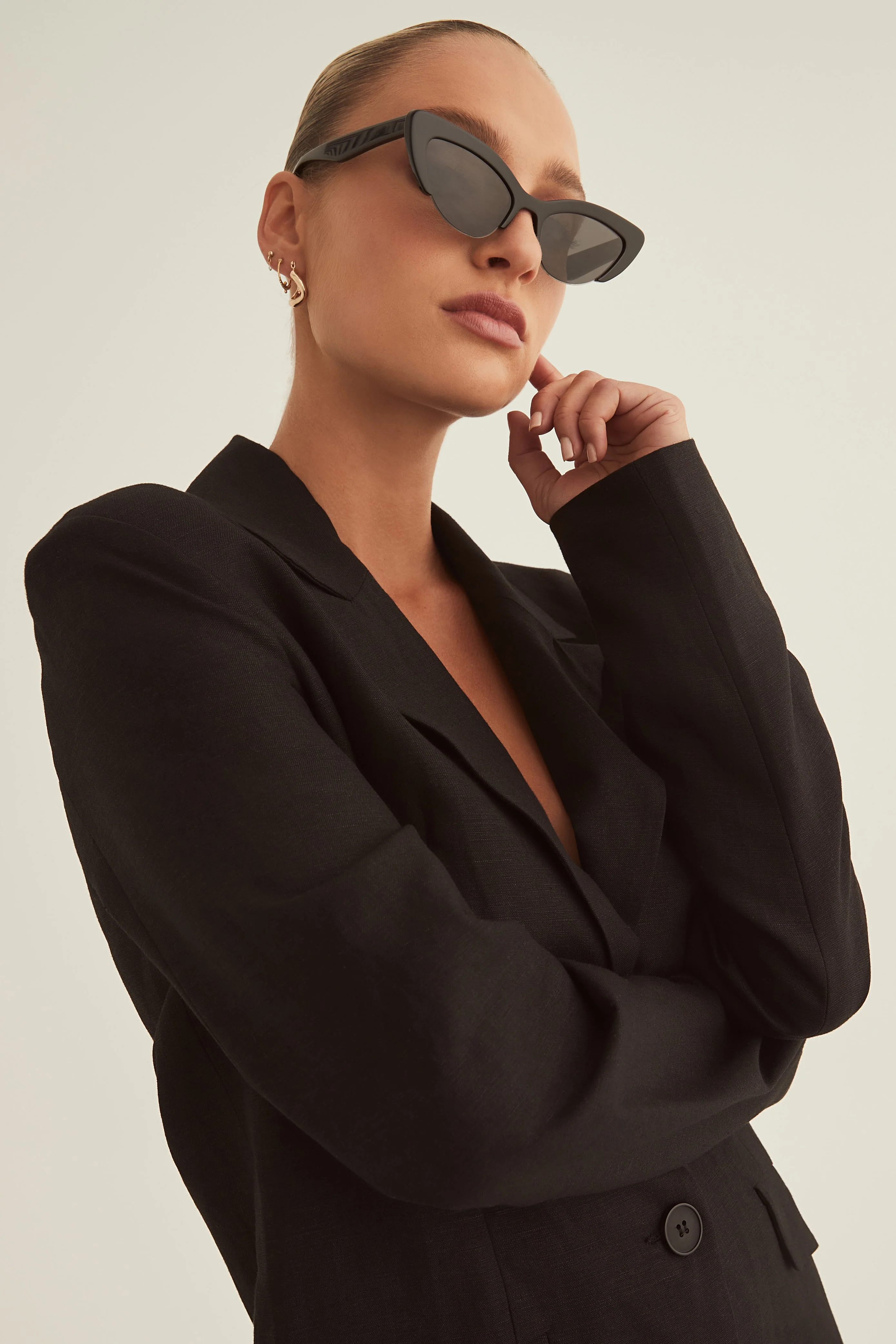 The Ambrosio - Black - Image 2