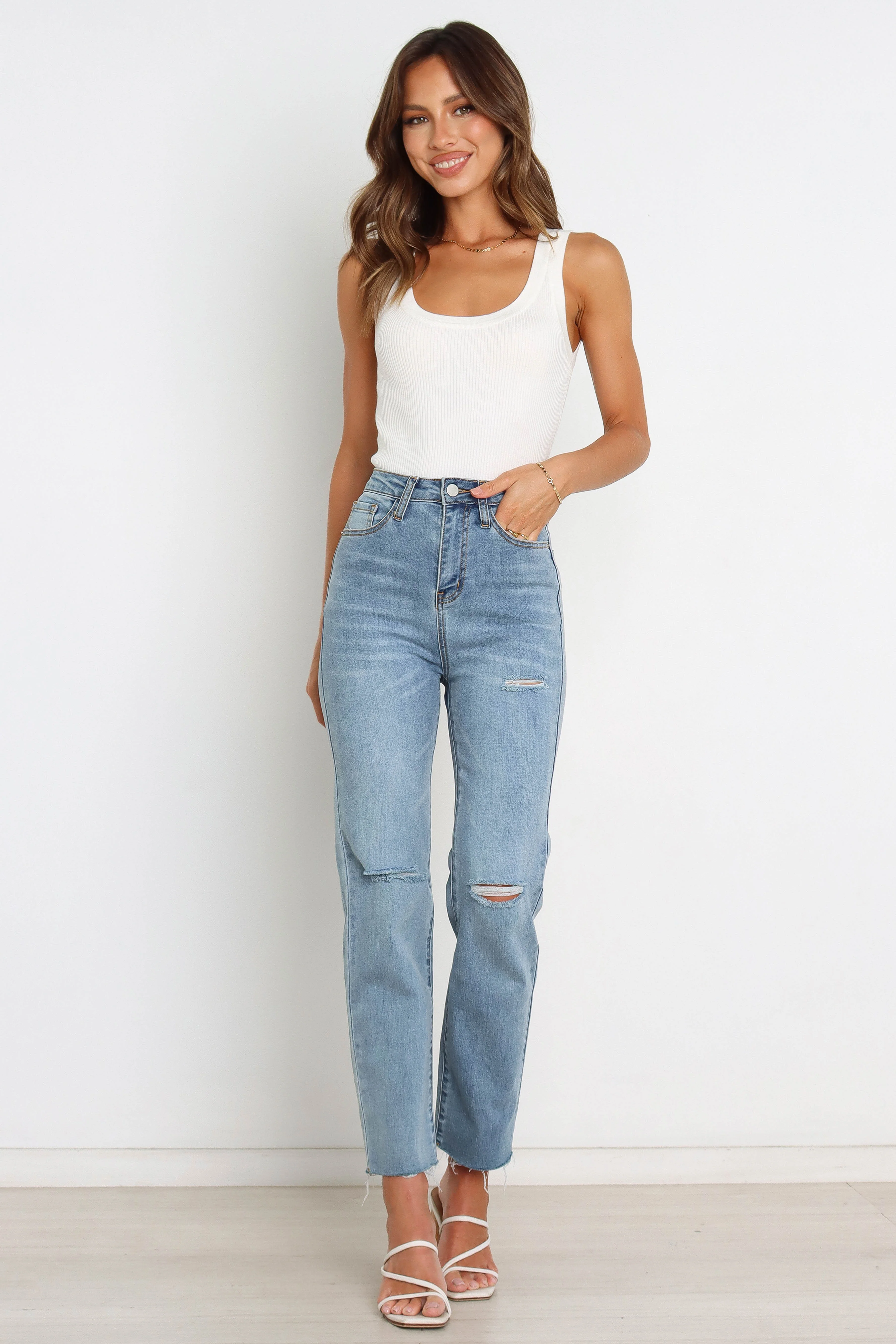 Tobi Top - White - Image 4