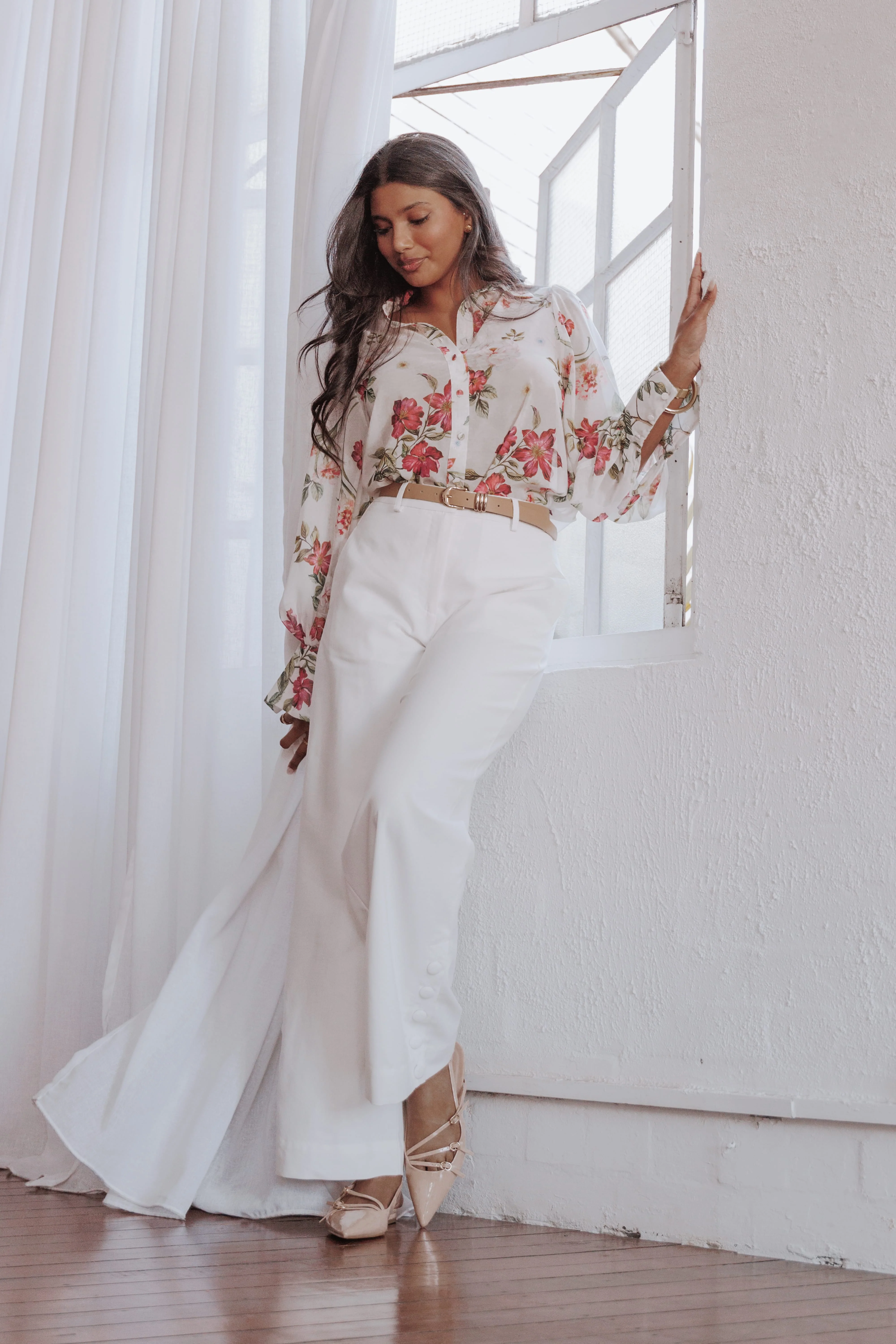 Tullia Button Detail Pant - White