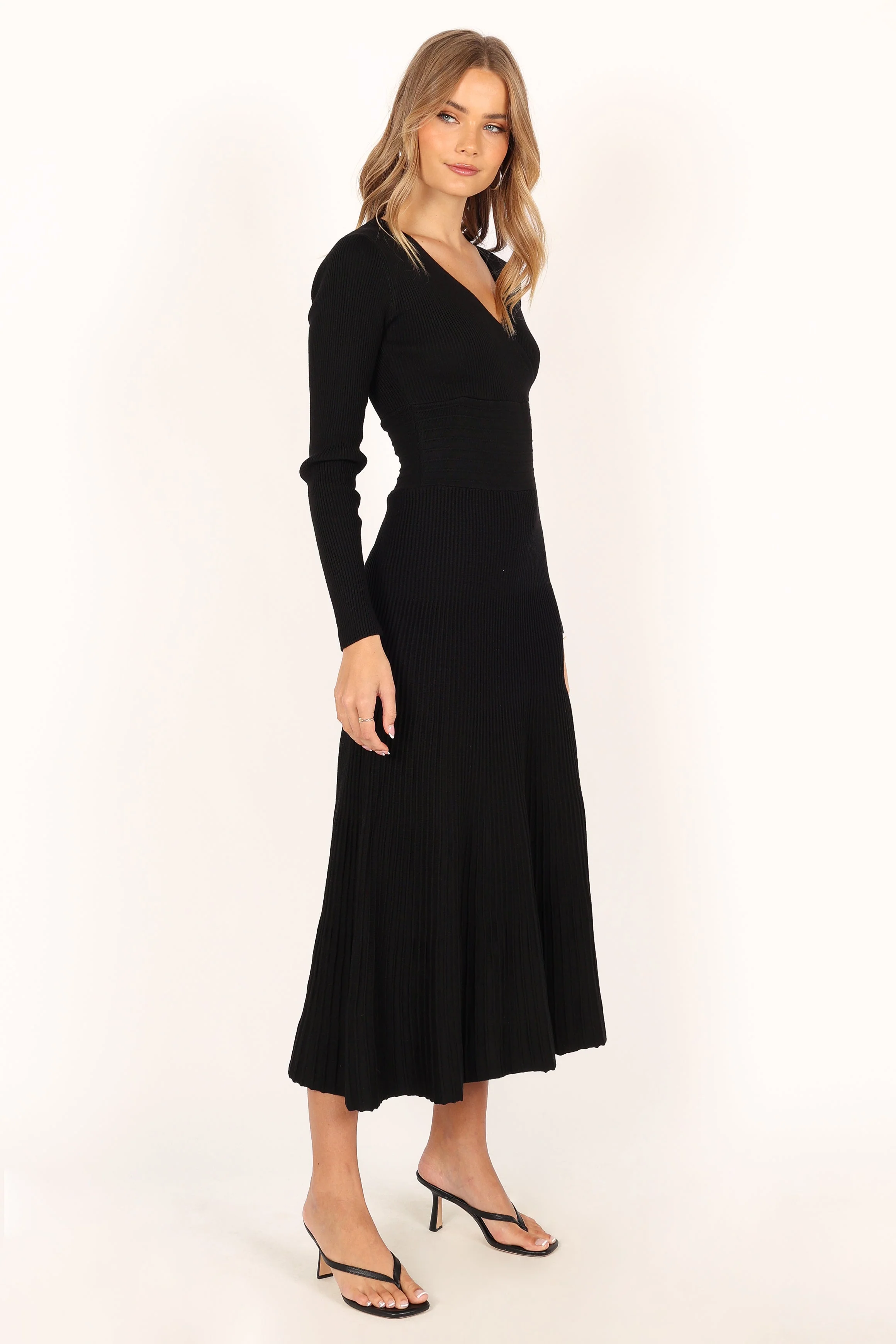 Vivi Long Sleeve Midi Dress - Black - Image 11