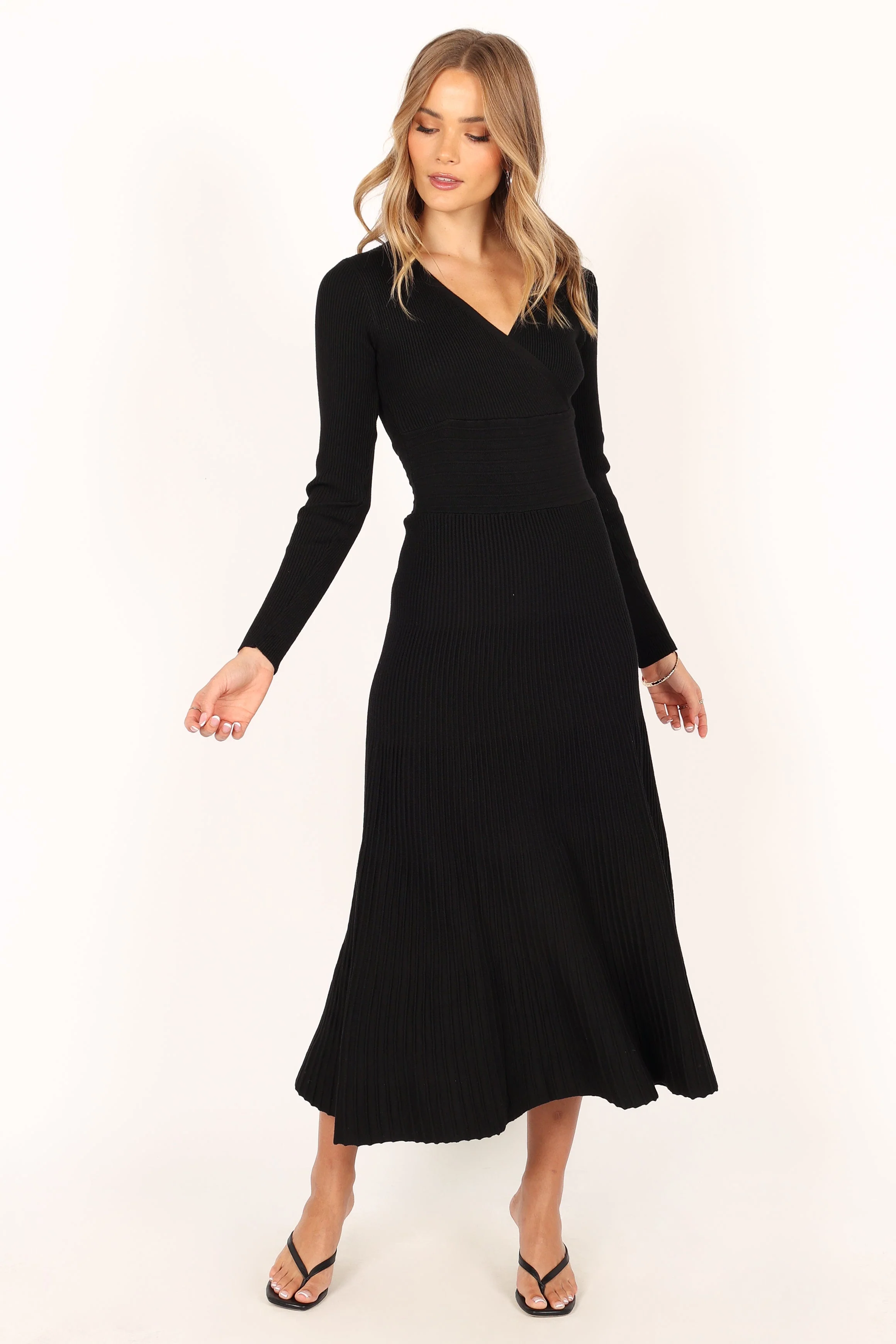 Vivi Long Sleeve Midi Dress - Black - Image 12