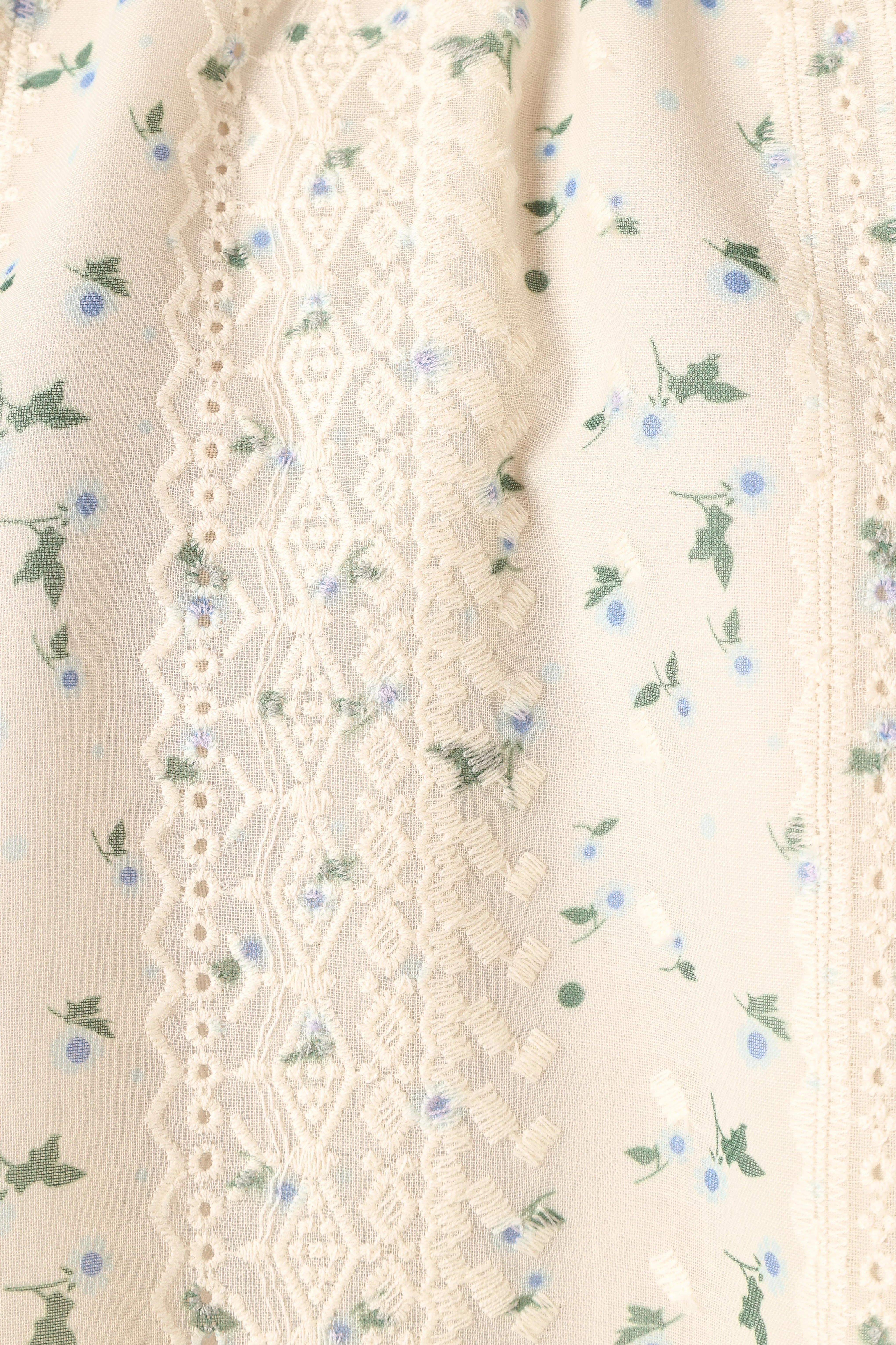 Willa Halterneck Top - Blue Floral - Image 10